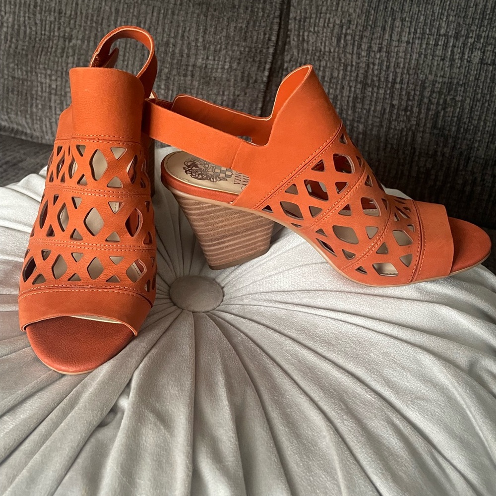 New !! Vince Camuto shoes